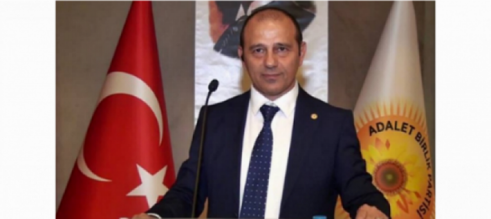 Adalet Birlik Partisi Genel Başkanı İrfan Uzun: “Bugün Açılan Sayfa, 47 Yıllık Tiyatroyu Temize Çıkarmaya Yetmez!” - GÜNDEM - İnternetin Ajansı