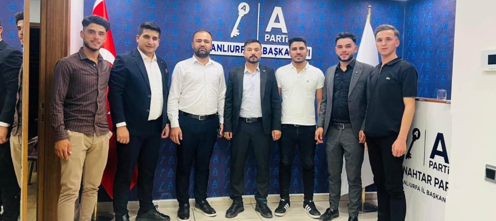 ANAHTAR PARTİ ŞANLIURFA İL BAŞKANI METİN BAYDAR: “GENÇLERİMİZLE DAHA UMUTLU BİR GELECEĞE YÜRÜYORUZ” - GÜNDEM - İnternetin Ajansı