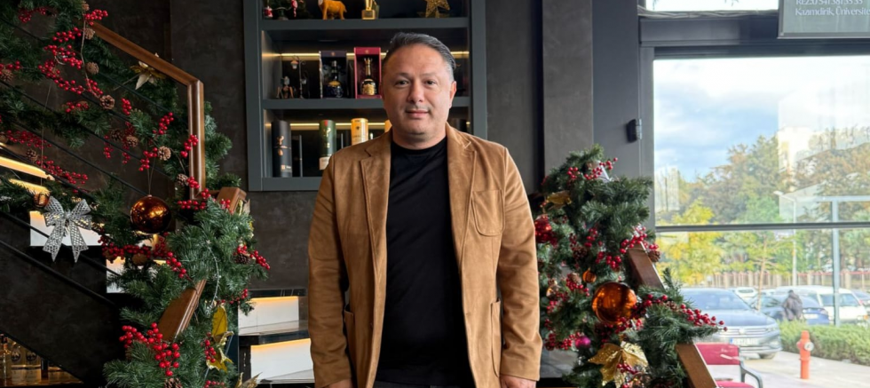 BAŞARILI İŞ ADAMI KURTULUŞ YALÇIN'DAN ANNELER GÜNÜ MESAJI  