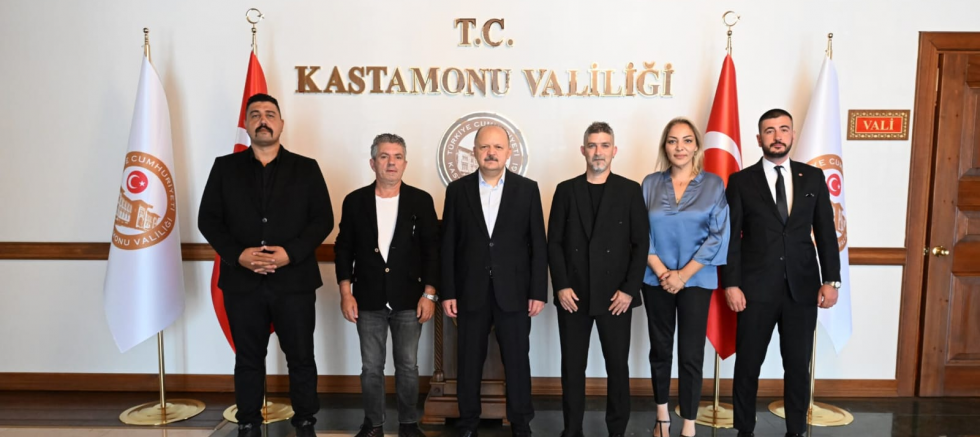 Kastamonuspor Yönetiminden Vali Meftun Dallı'ya Anlamlı Ziyaret - GÜNDEM - İnternetin Ajansı