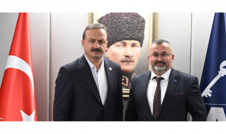 Ramazan Erdil: Gençler Geleceğini Göremiyor, Emekli Geçinemiyor - GÜNDEM - İnternetin Ajansı