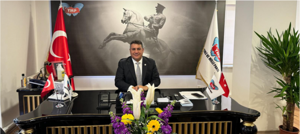YERLİ VE MİLLİ PARTİ GENEL BAŞKANI TEOMAN MUTLU: “GENEL BAŞKAN OLMAK BAŞKA, LİDER OLMAK BAMBAŞKADIR” - GÜNDEM - İnternetin Ajansı